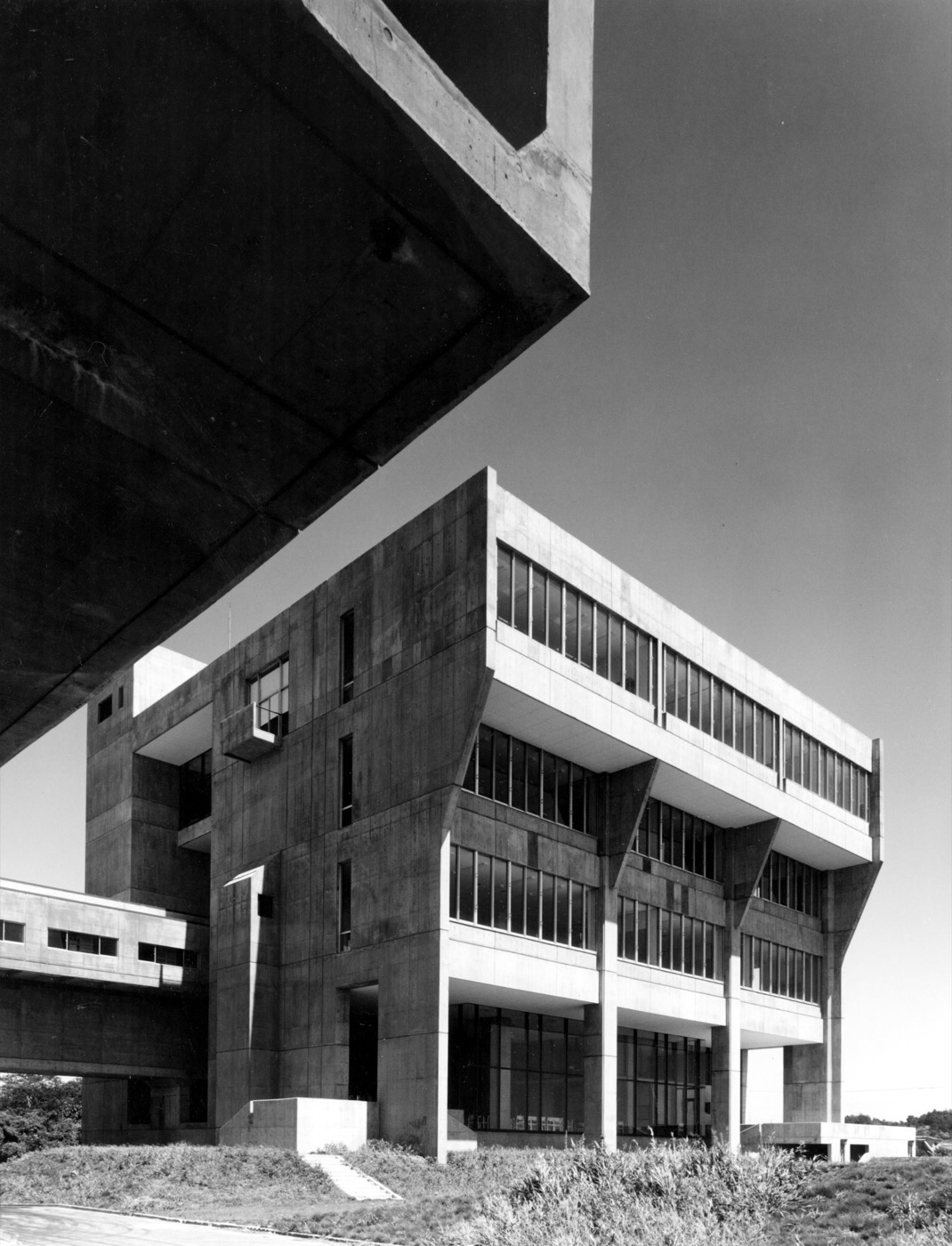 丹下健三 Japan Olivetti Techinical Center - TANGE建築都市設計