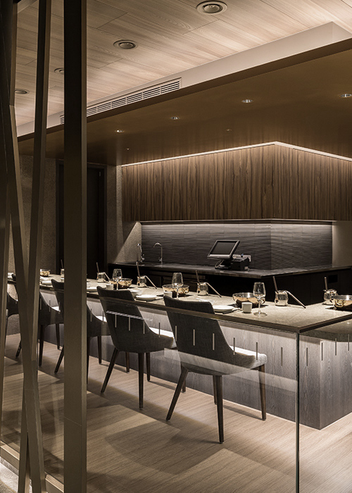 A popular restaurant, ORANGE Shabu Shabu House, opened a new location in Taipei.