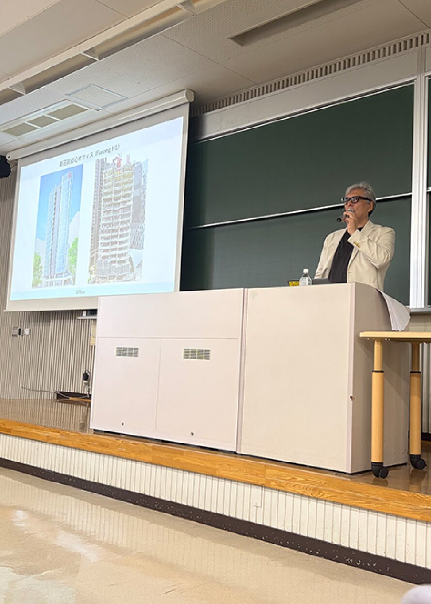 Chairman Paul Tange Held Lecture at Kindai University